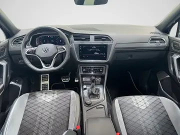 Tiguan Allspace 2.0 TSI 4M R LINE PANO AHK MATRI