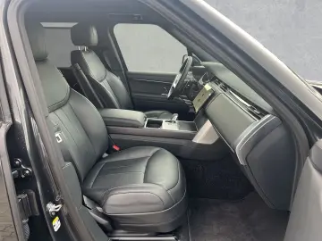 Range Rover HSE P460e,PanoSD,ShadowP,AHK,ClearSi