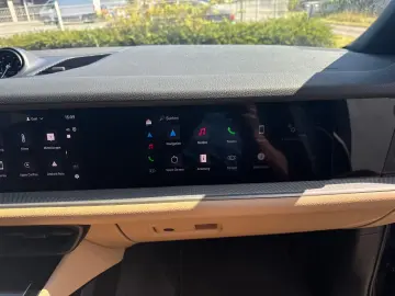 Porsche Cayenne E-Hybrid*AFIȘAJ PASAGER*
