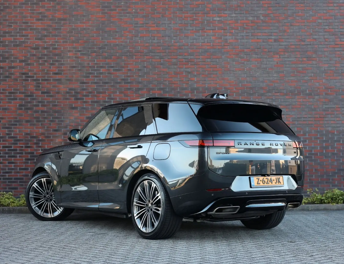 Range Rover Sport P460e HSE | AHK - 1. hand