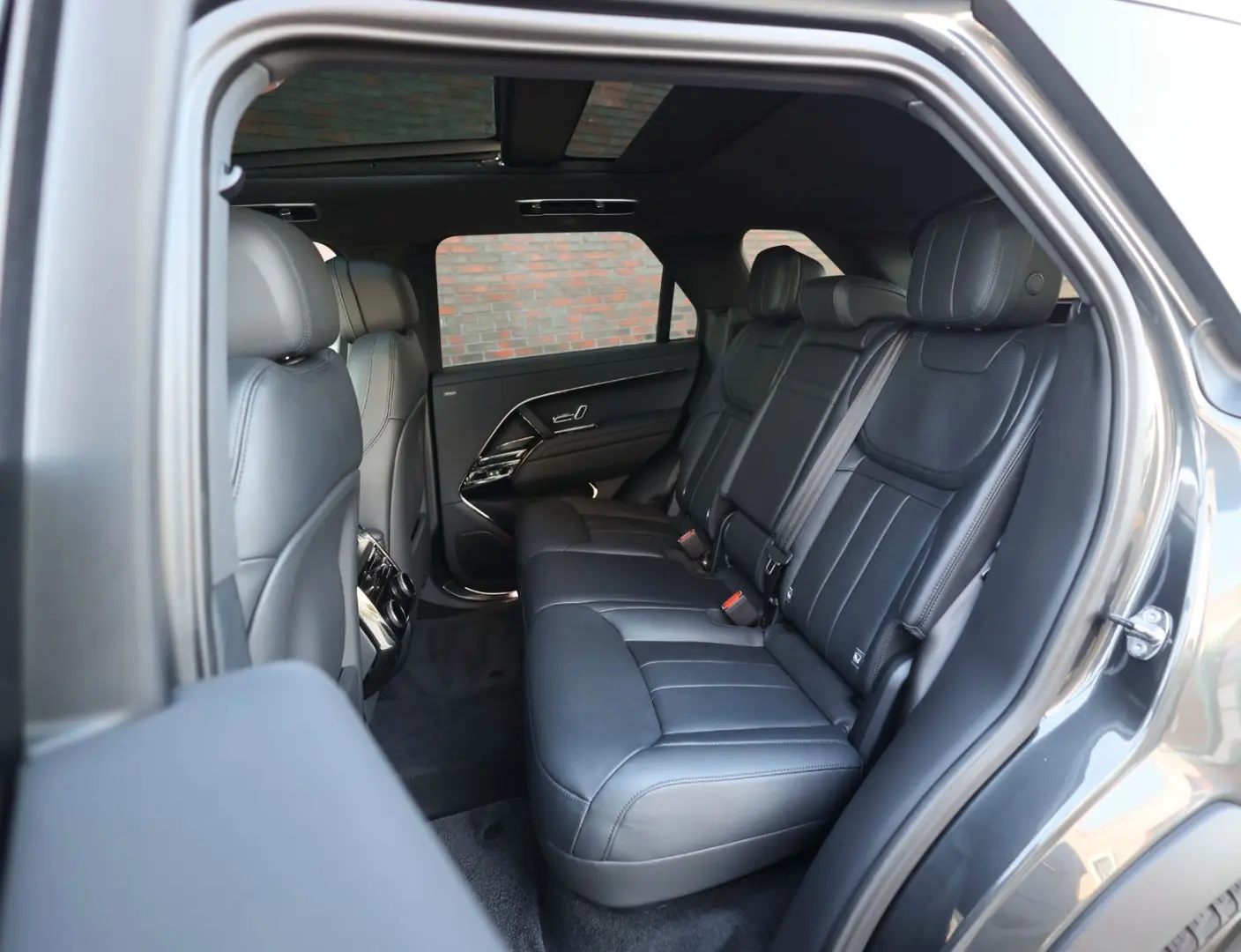 Range Rover Sport P460e HSE | AHK - 1. hand