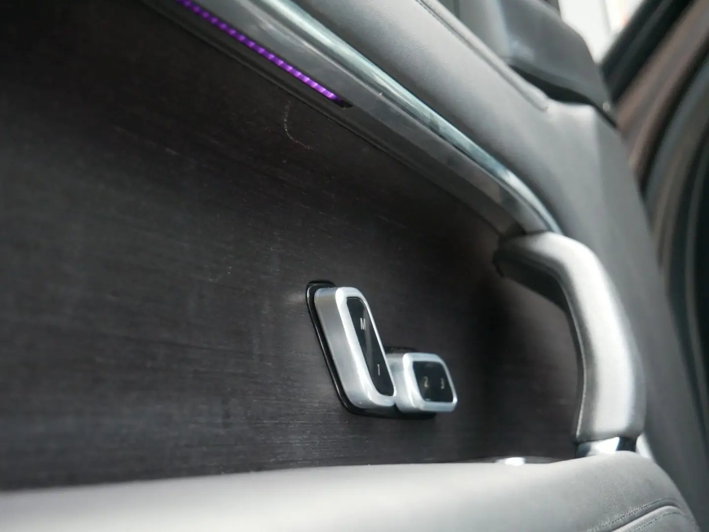RR L460 D350 3.0 Panorama/ACC/HUD/4WS/Soft/24