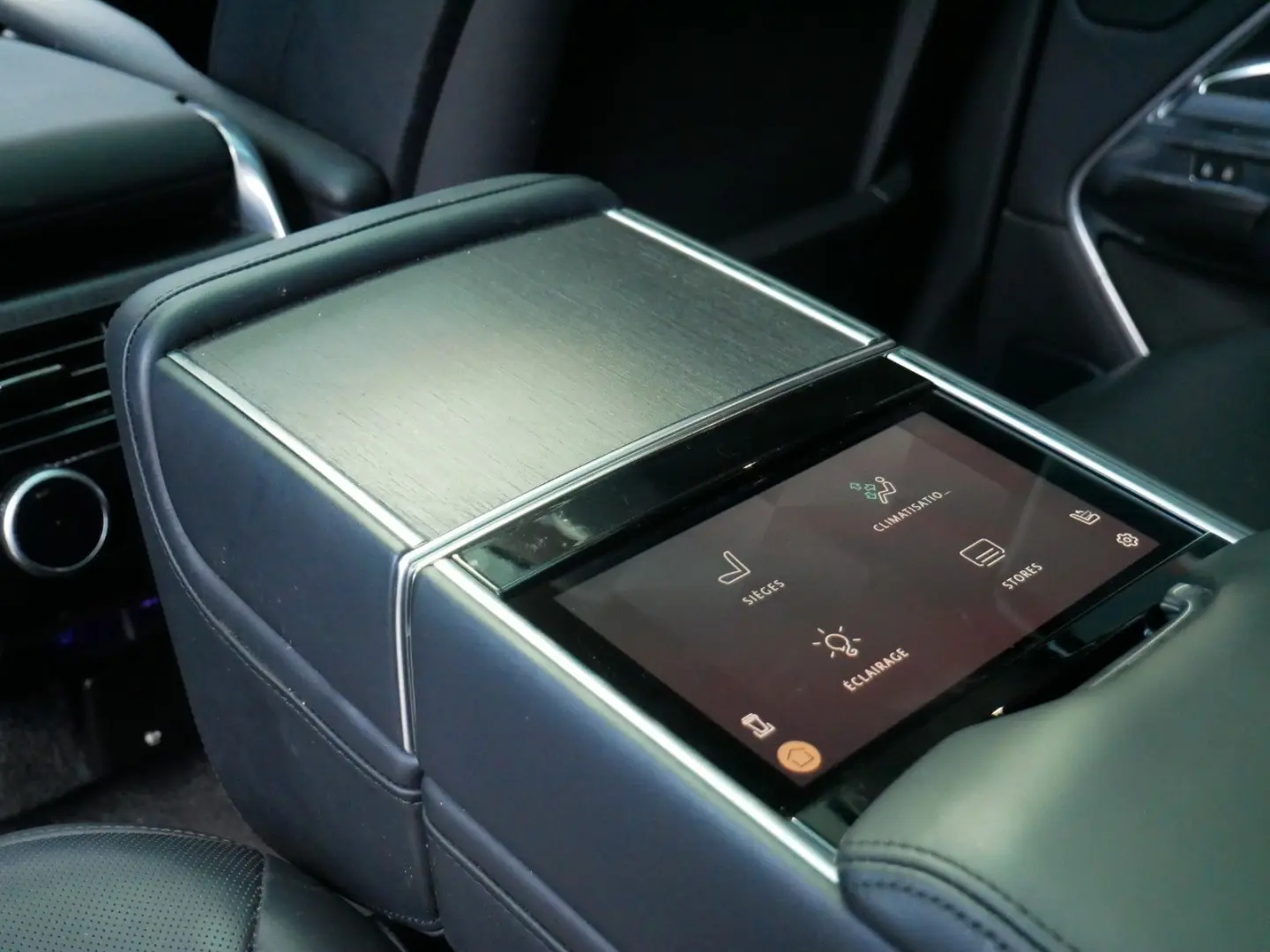 RR L460 D350 3.0 Panorama/ACC/HUD/4WS/Soft/24