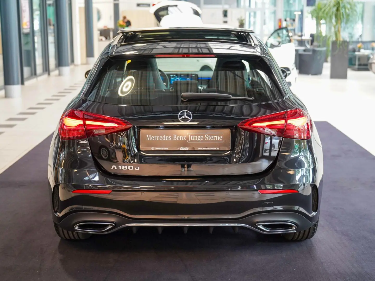 A 180 d AMG Line Panorama CarPlay Rückfahrkamera