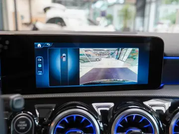 A 180 d AMG Line Panorama CarPlay Rückfahrkamera