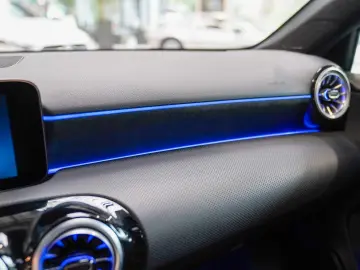 A 180 d AMG Line Panorama CarPlay Rückfahrkamera