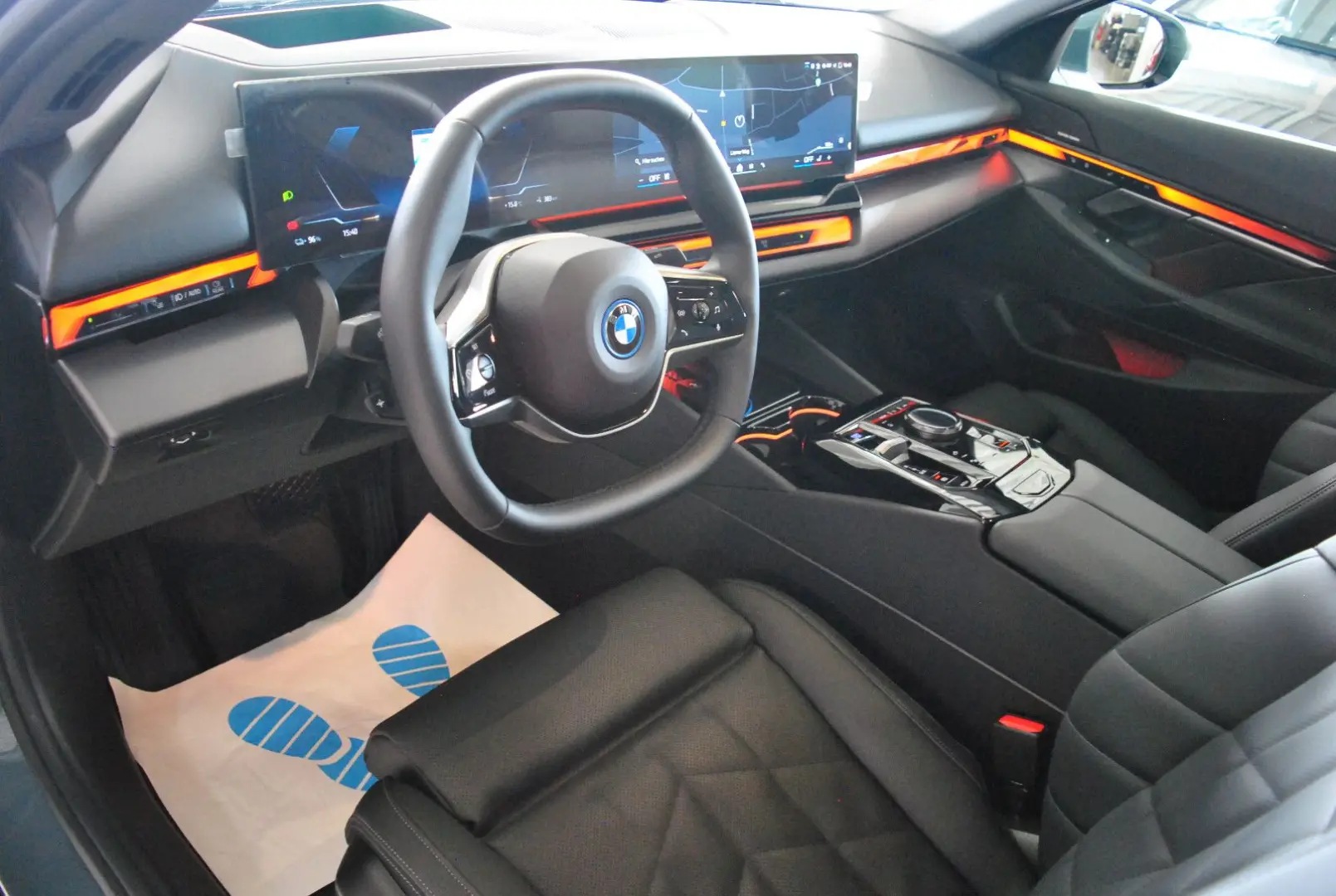 i5 Lim. 40 eDrive H/K Rollos Panoram