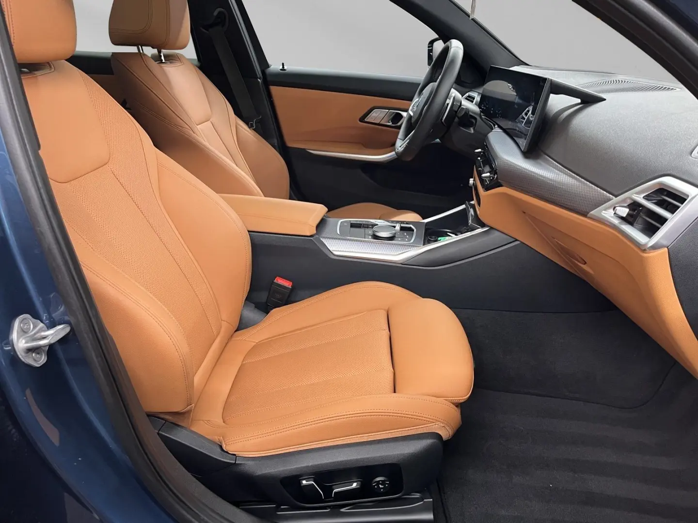 330e Touring M Sport 19