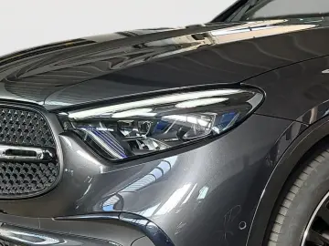GLC 300 4M AMG AHK ACC Pano Memo HUD LED Burm.