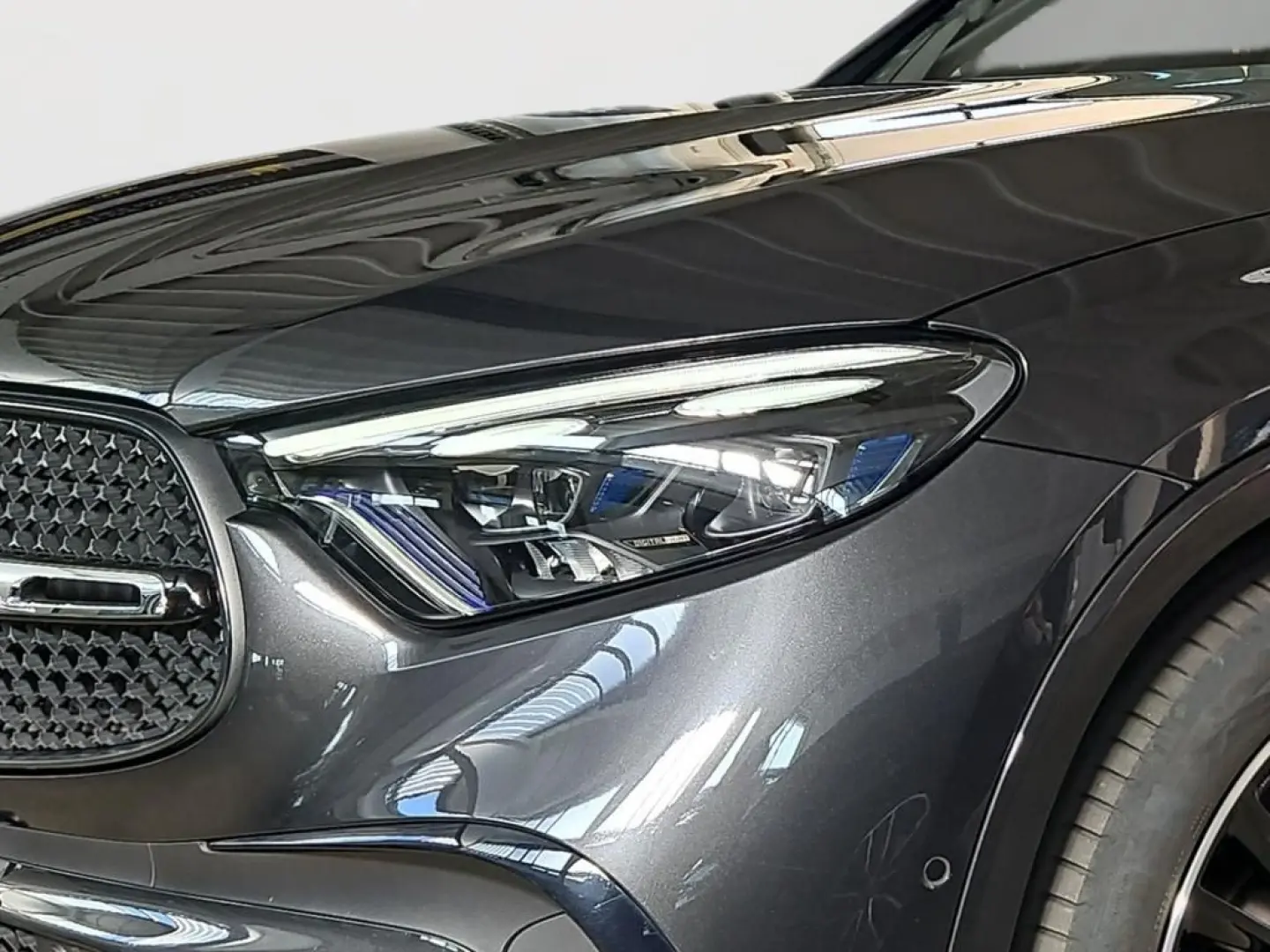 GLC 300 4M AMG AHK ACC Pano Memo HUD LED Burm.