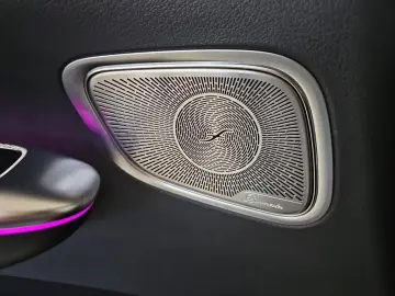GLC 300 4M AMG AHK ACC Pano Memo HUD LED Burm.
