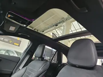 GLC 300 4M AMG AHK ACC Pano Memo HUD LED Burm.