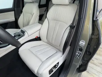 X5 xDr30d M Sport Pro Individual Sky 22