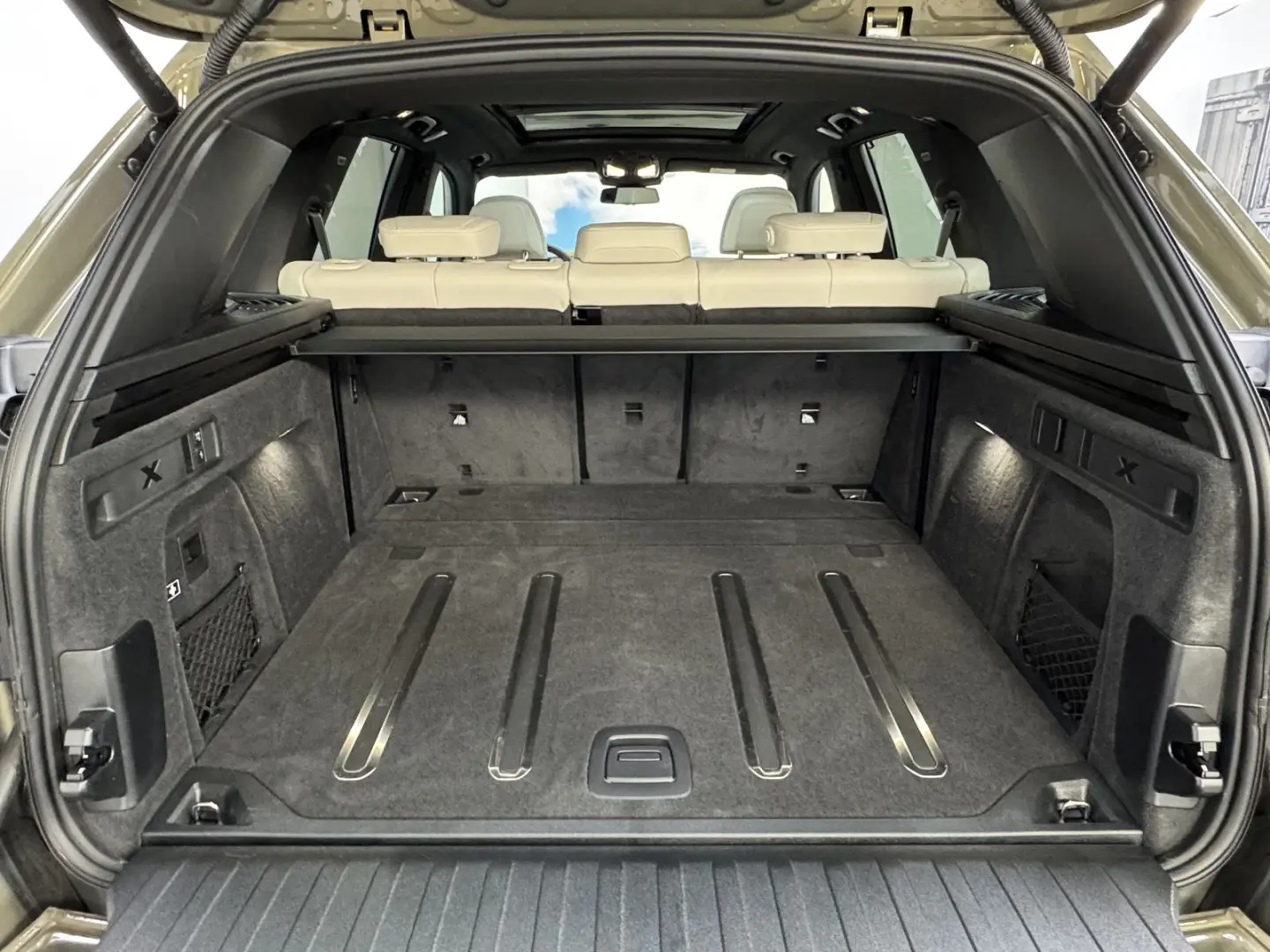 X5 xDr30d M Sport Pro Individual Sky 22