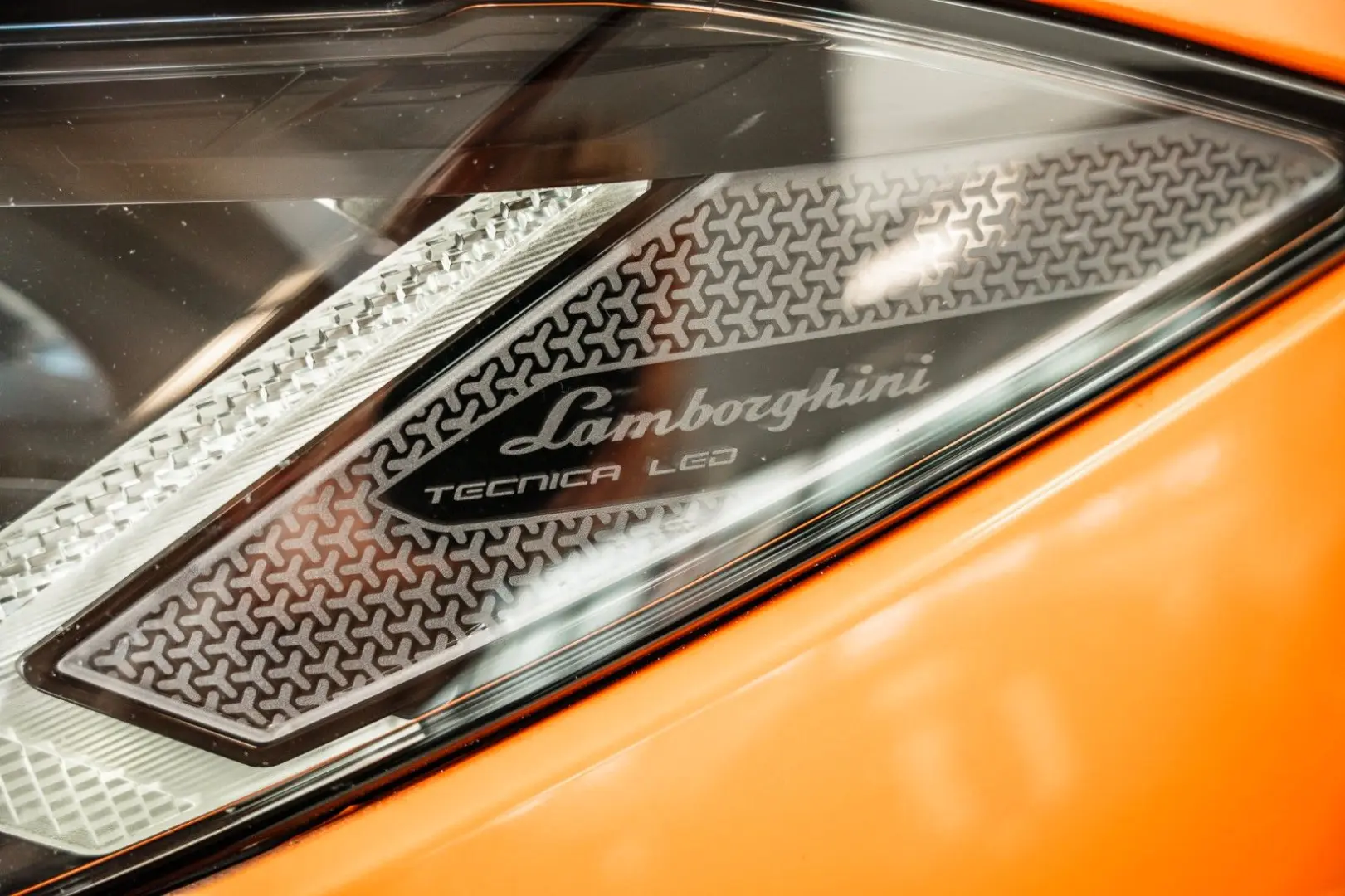 PearlCapsule*NOVITEC*CARBON*AKRAPOVIC*FULL OPT!!
