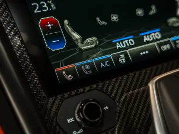 PearlCapsule*NOVITEC*CARBON*AKRAPOVIC*FULL OPT!!