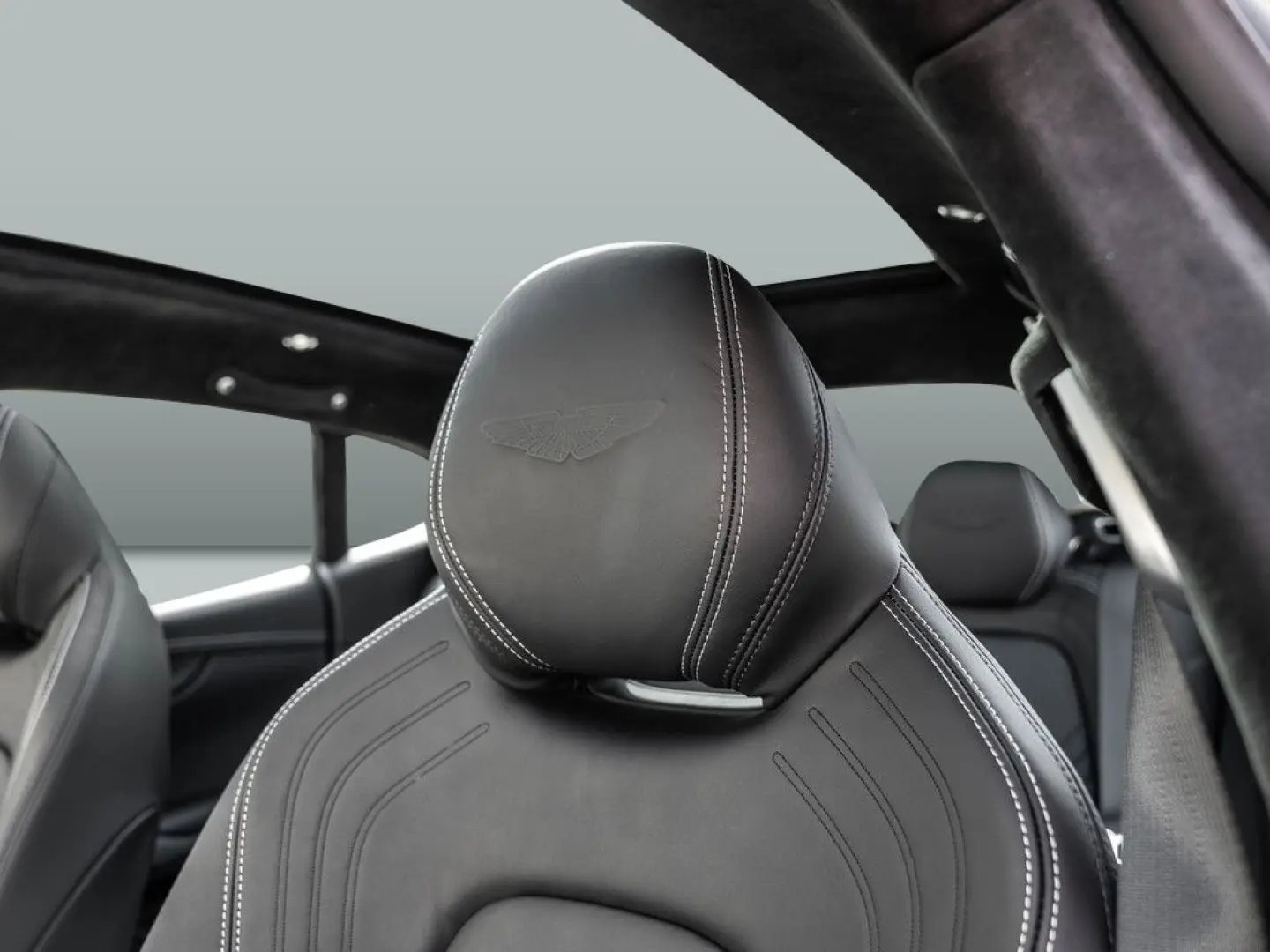 DBX Magnetic Silver