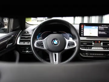 X3 M40i / LASER /PANORAMA /AHK /H&K /M FAHRWERK