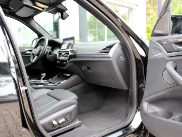 X3 M40i / LASER /PANORAMA /AHK /H&K /M FAHRWERK