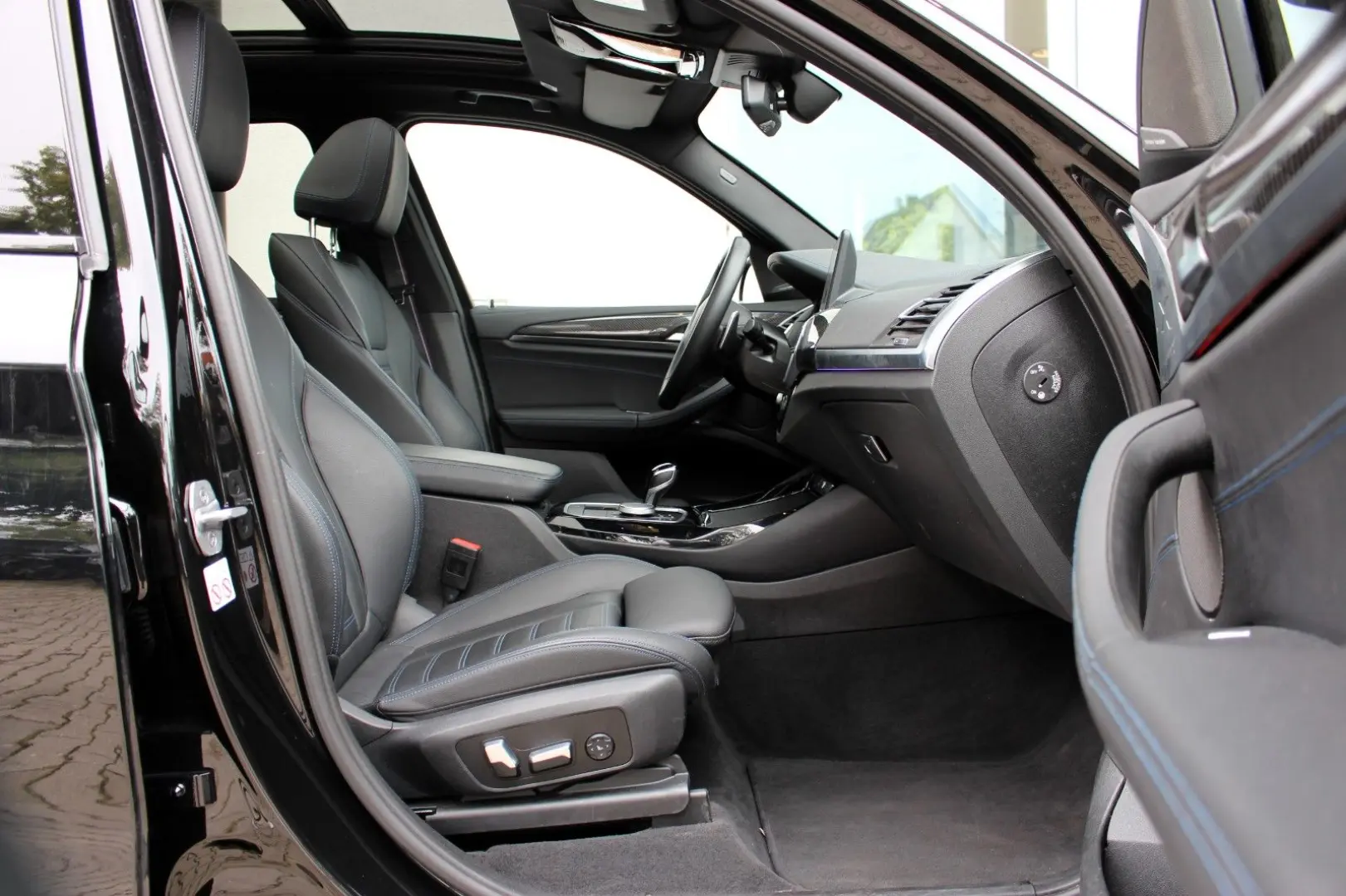 X3 M40i / LASER /PANORAMA /AHK /H&K /M FAHRWERK