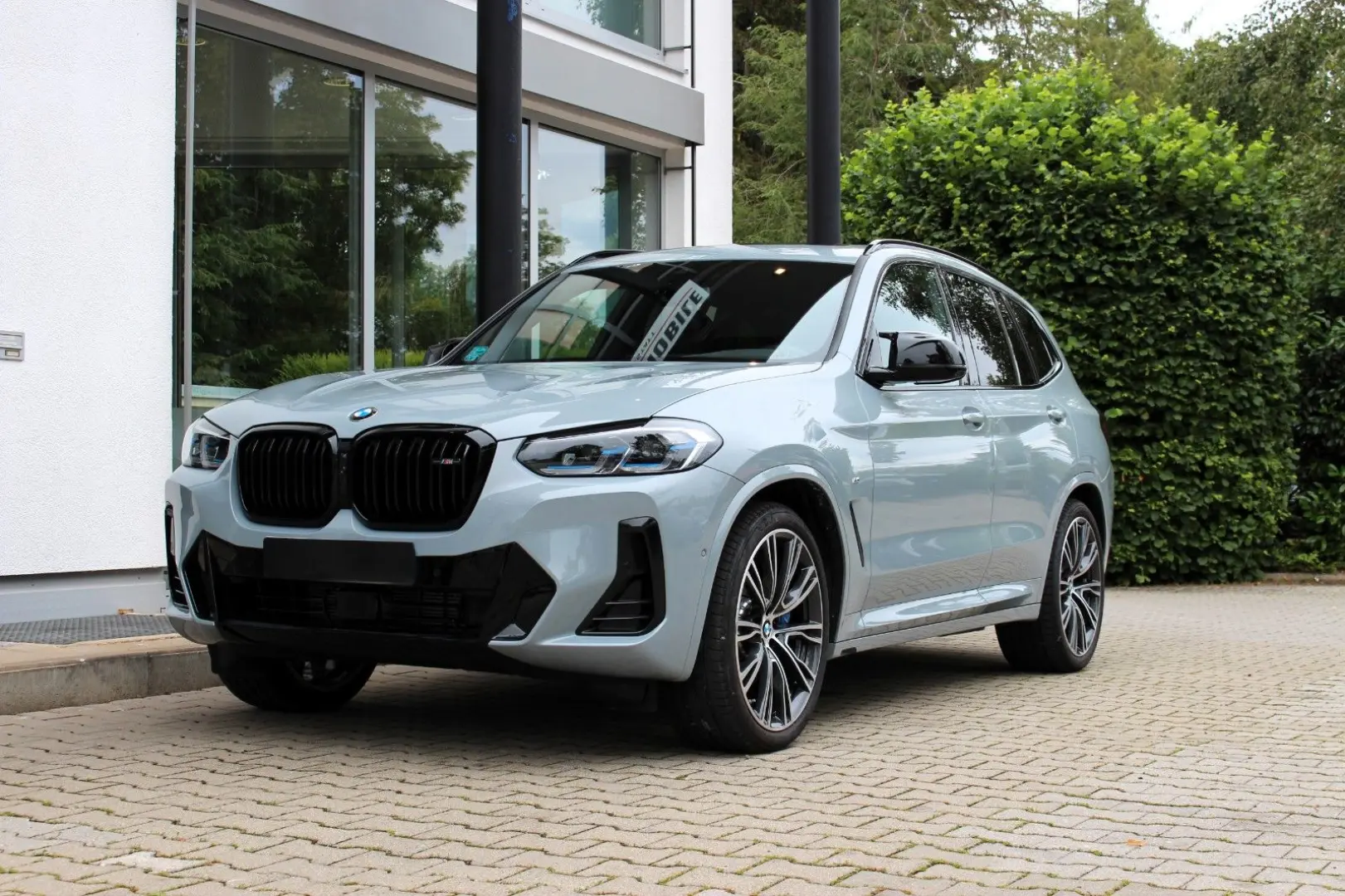X3 M40i / ADAPT. M FAHRWERK / LASER / AHK / H&K