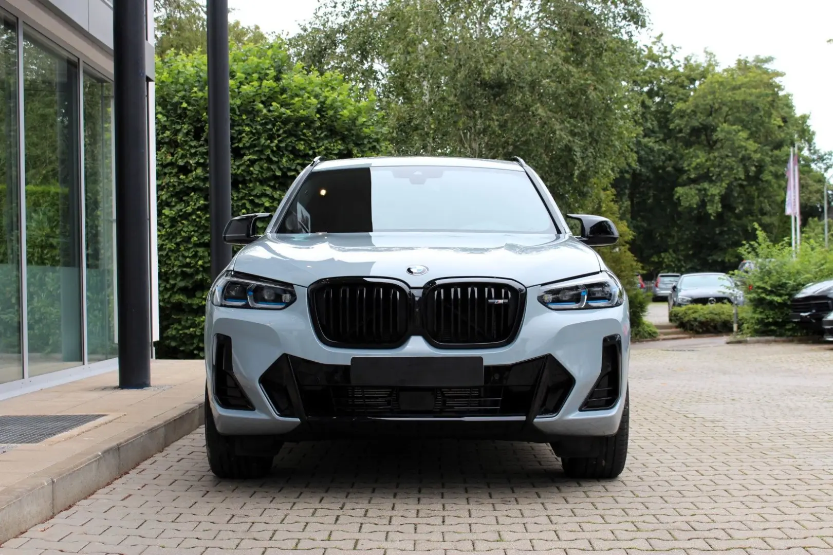 X3 M40i / ADAPT. M FAHRWERK / LASER / AHK / H&K