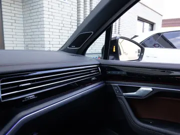 Touareg R-Line MEGAVOLL