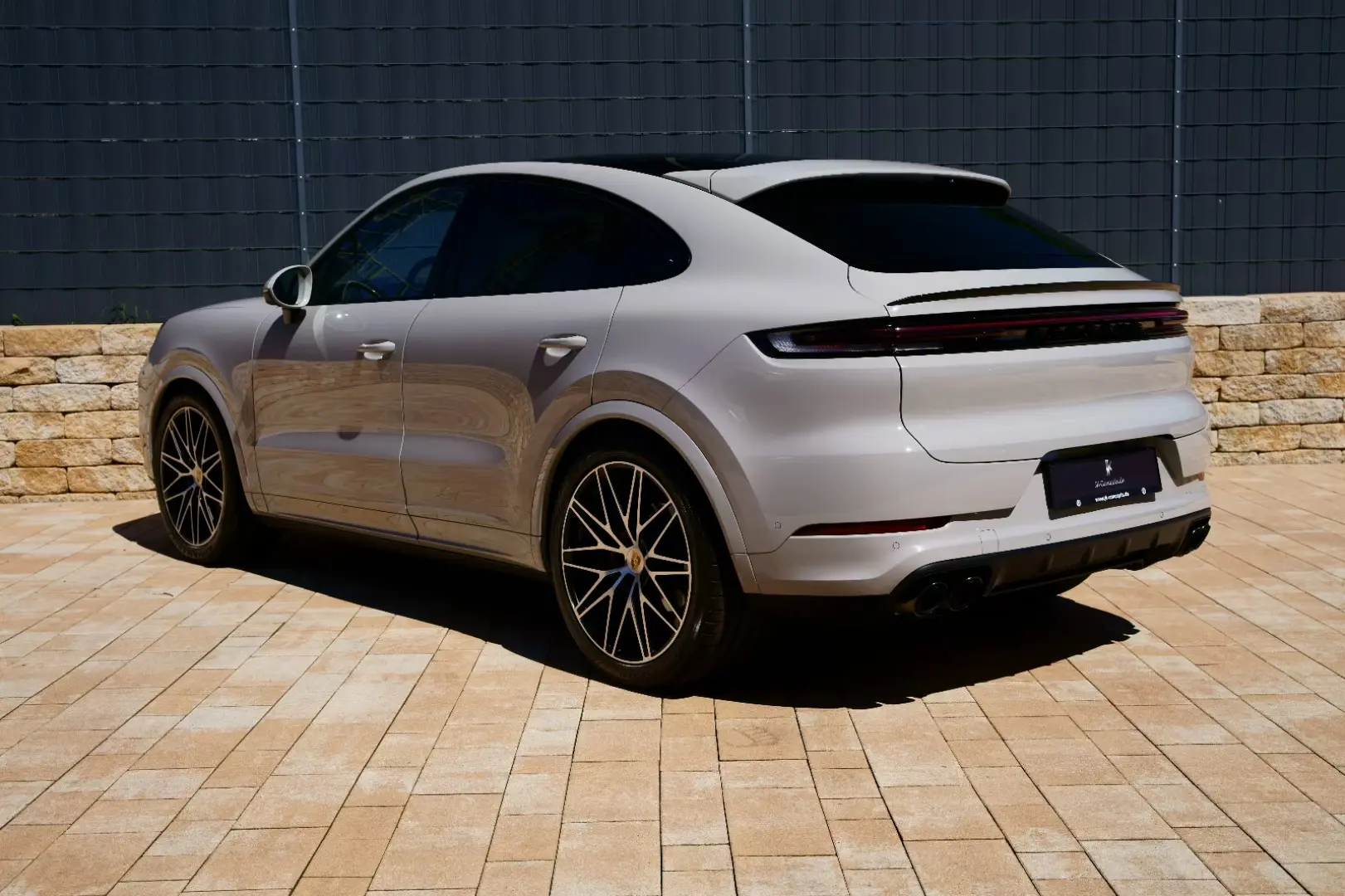 Porsche Cayenne Potrivire SportDesign *MEGA-