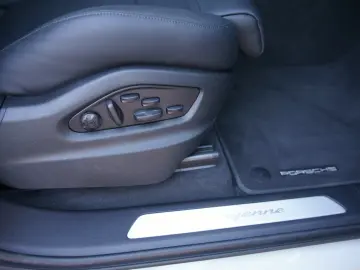 Porsche Cayenne Potrivire SportDesign *MEGA-