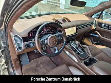 Cayenne Turbo S E-Hybrid Sport Chrono Hinterachs