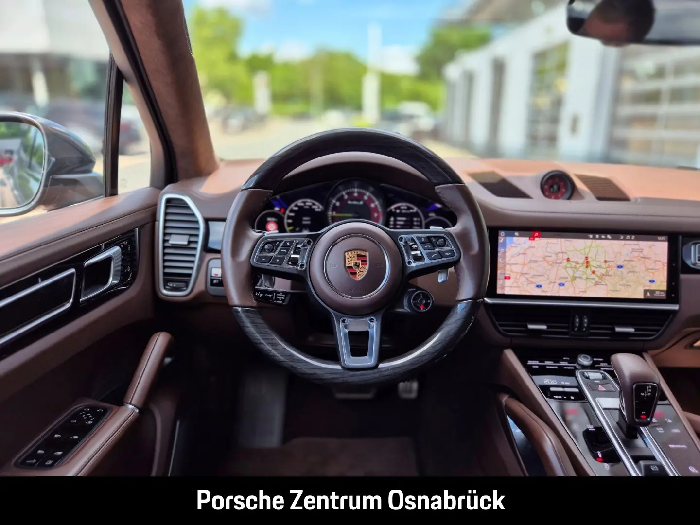 Cayenne Turbo S E-Hybrid Sport Chrono Hinterachs