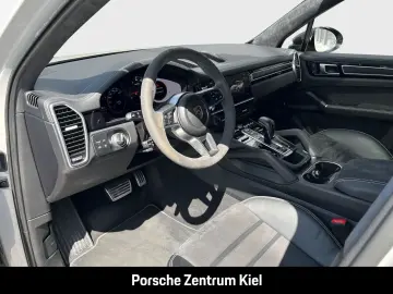 Cayenne GTS BOSE Surround-View Panoramadach LED