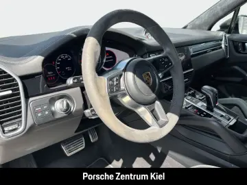 Cayenne GTS BOSE Surround-View Panoramadach LED