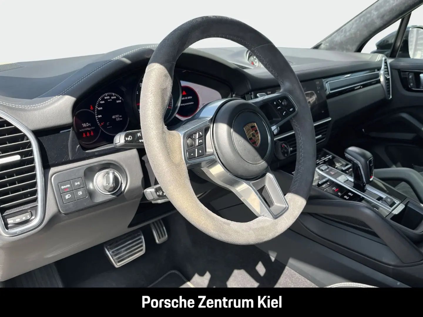 Cayenne GTS BOSE Surround-View Panoramadach LED