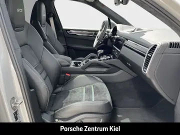 Cayenne GTS BOSE Surround-View Panoramadach LED