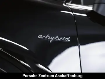 Cayenne E-Hybrid Panoramadach Luftfederung