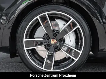 Cayenne Turbo BOSE Sportabgasanlage Panoramadach
