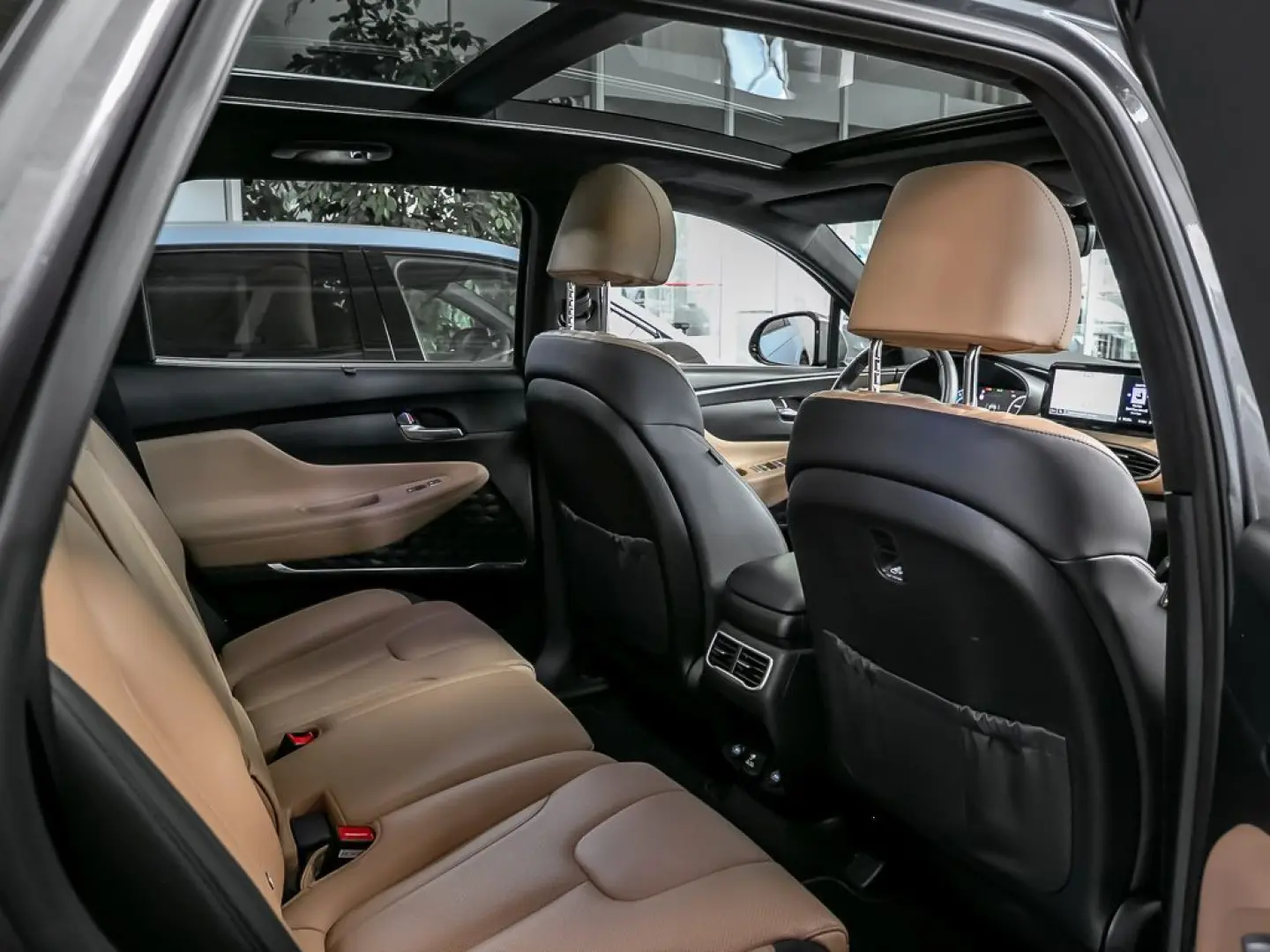 Santa Fe 1.6 Signature Plug-In Hybrid 4WD Pano