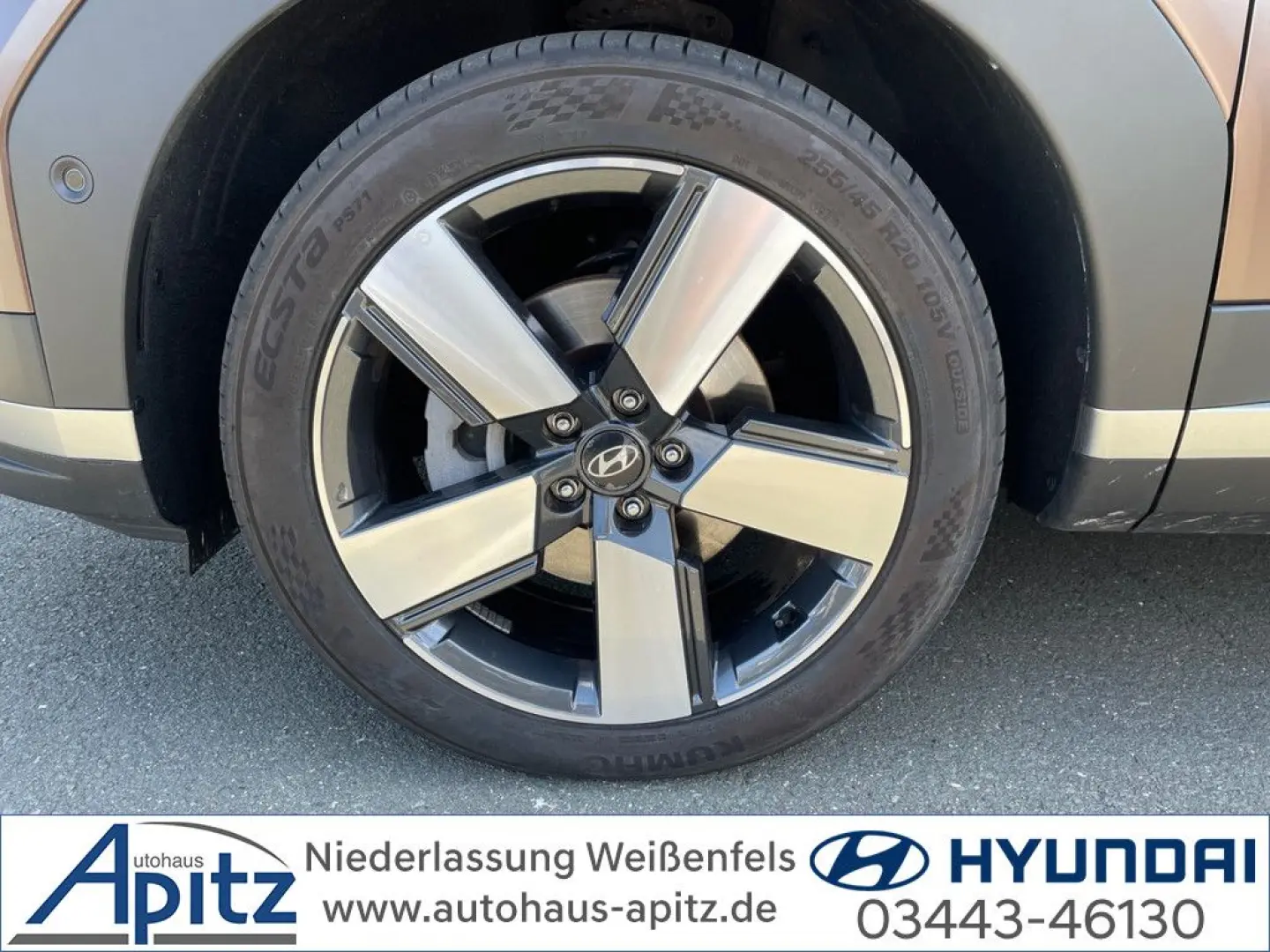 Santa Fe Plug-In Hybrid 4WD Signature LED 360°