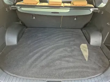 SANTA FE Signature Hybrid 4WD 1.6T-GDI A/T Pano