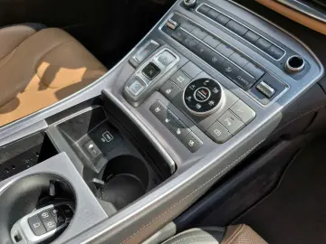 SANTA FE Signature Hybrid 4WD 1.6T-GDI A/T Pano