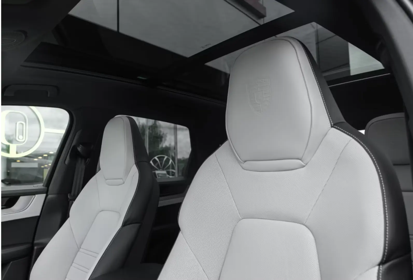 Porsche Cayenne S E-Hybrid BOSE