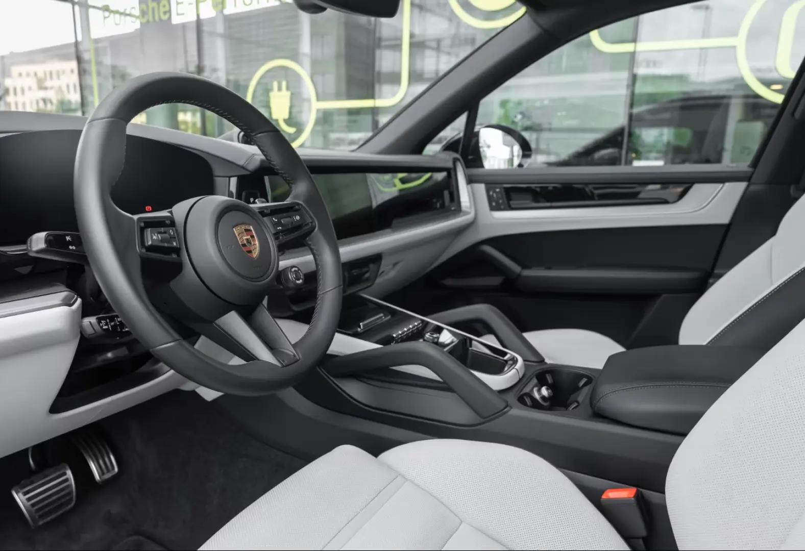 Porsche Cayenne S E-Hybrid BOSE