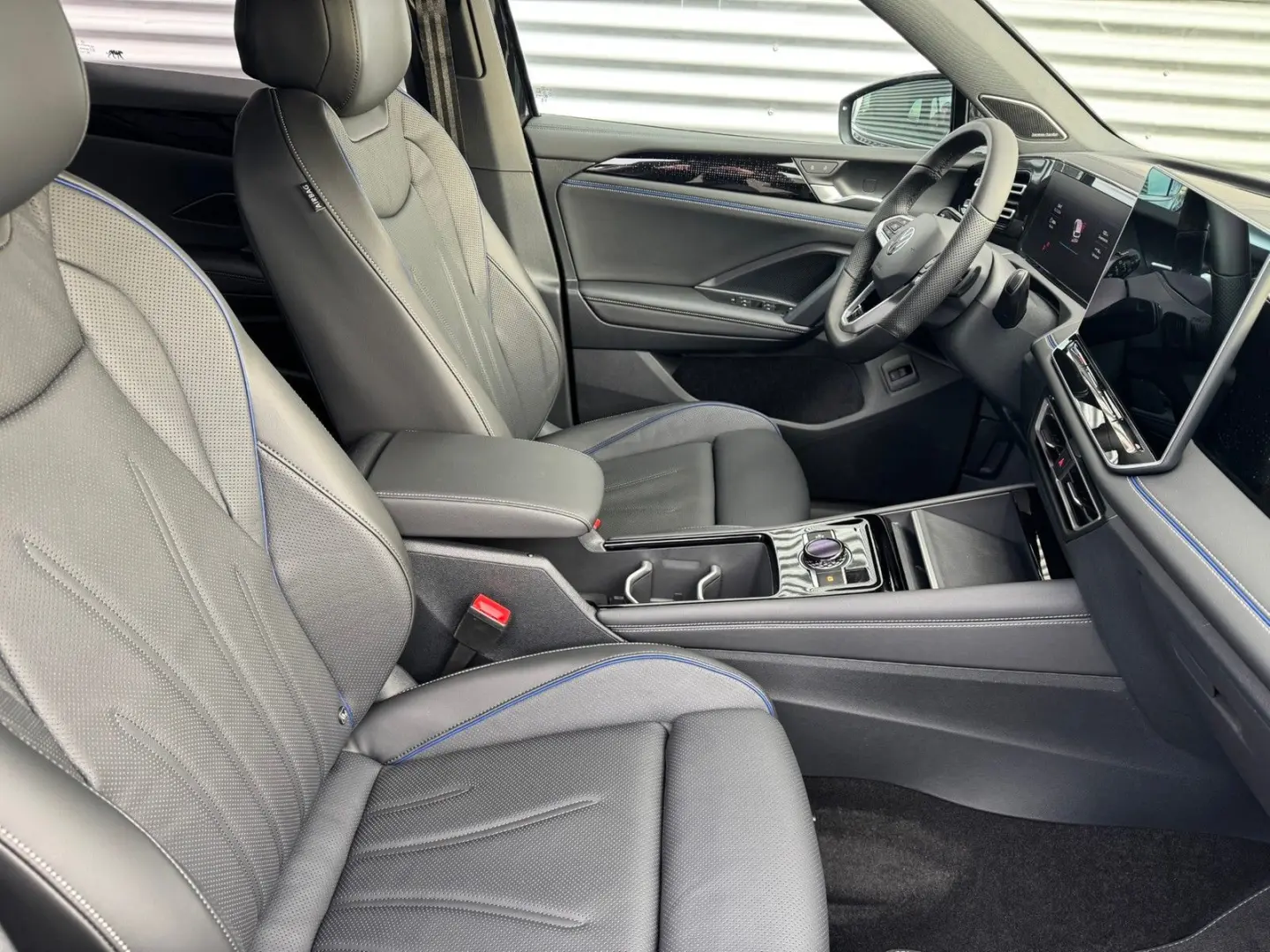 Tiguan PA TDI DSG 4M R-Line BlackLeder20Standh