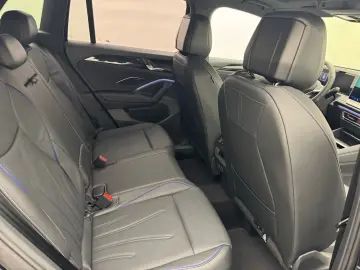Tiguan PA TDI DSG 4M R-Line BlackLeder20Standh