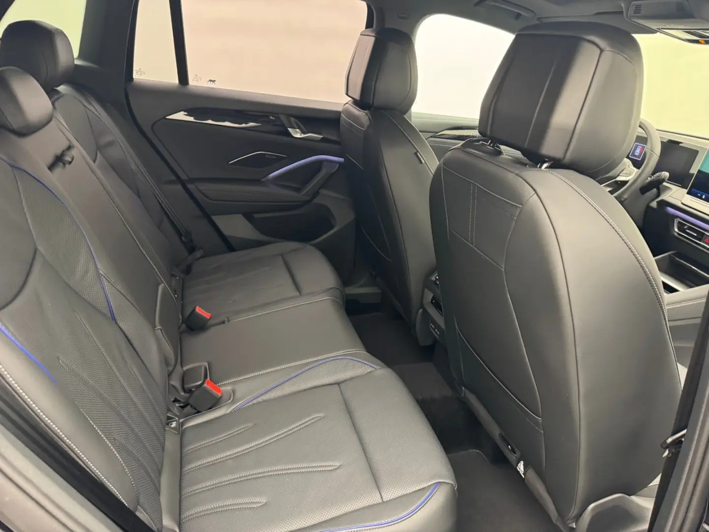 Tiguan PA TDI DSG 4M R-Line BlackLeder20Standh