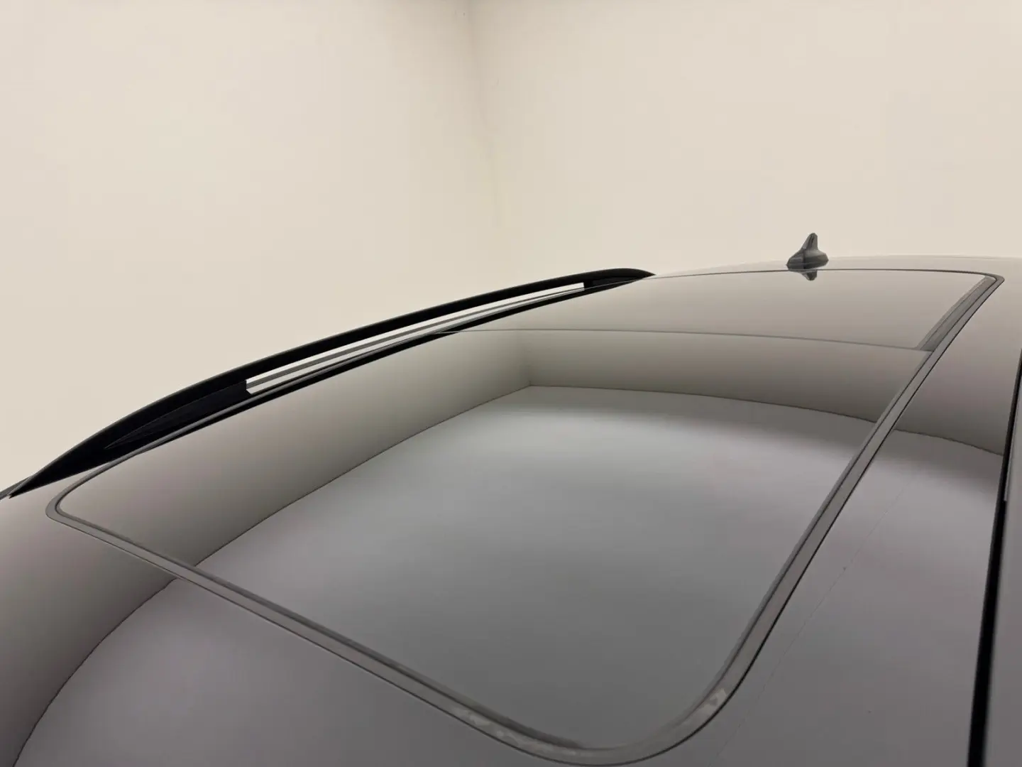 Tiguan PA TDI DSG 4M R-Line BlackLeder20Standh