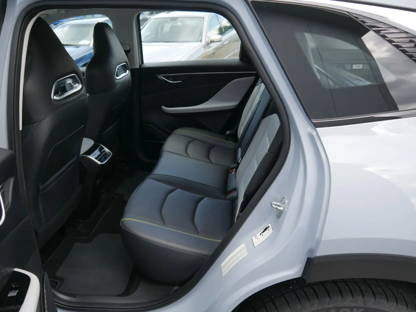 X55 Luxury Aut. LEDER/360°KAMERA/ACC/LED/S-HEIZU