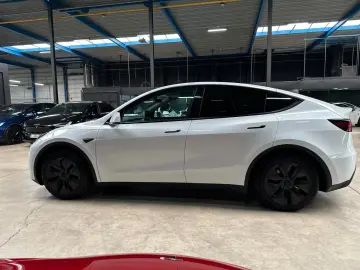 REAR WHEEL DRIVE