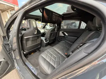 i7 eDrive 50 M Sport*Pano*B&W*360°*TV*Soft*HuD